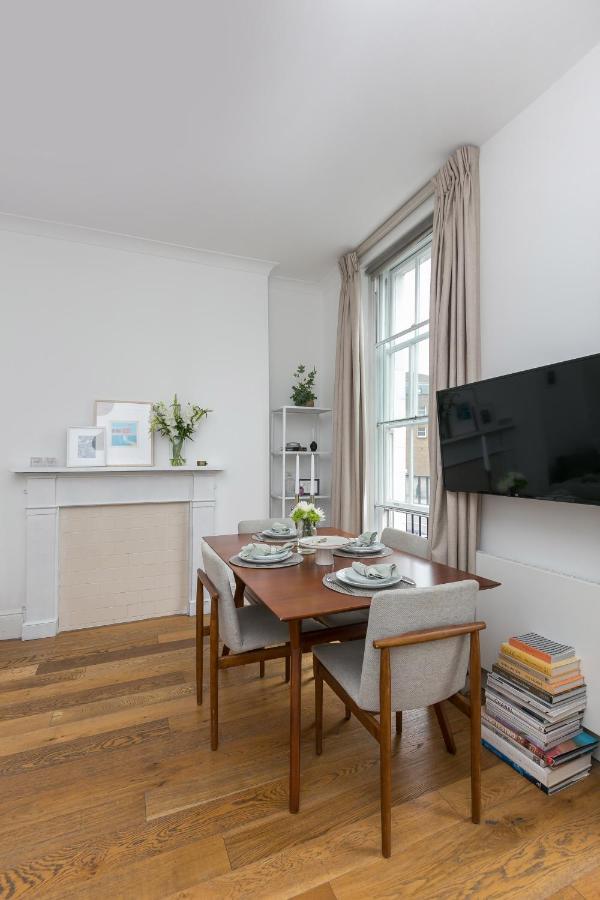 Light Filled Studio With View Of Regents Park Appartement Londen Buitenkant foto